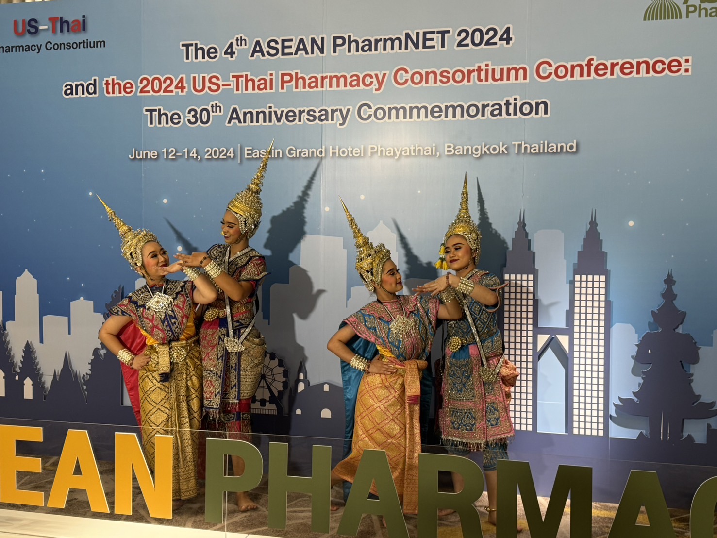「The 4th ASEAN PharmNET 2024」にて当協会 佐藤 均 理事長が講演を行いました - 一般社団法人日本ヘンプ協会
